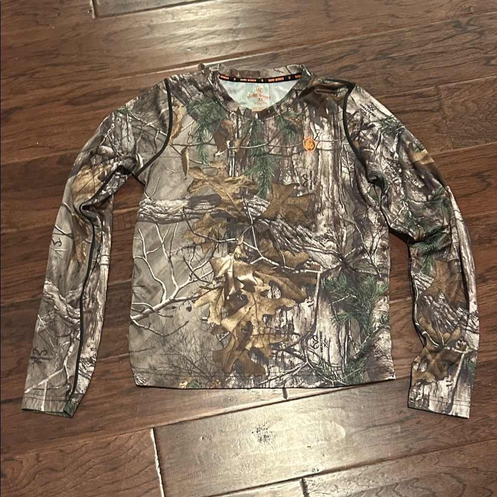 Game Winner Camo Long Sleeve Shirt XL Youth